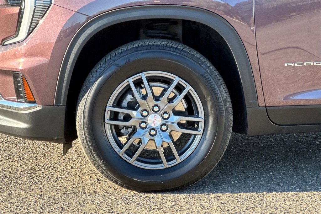 Certified 2025 GMC Acadia Elevation image 35