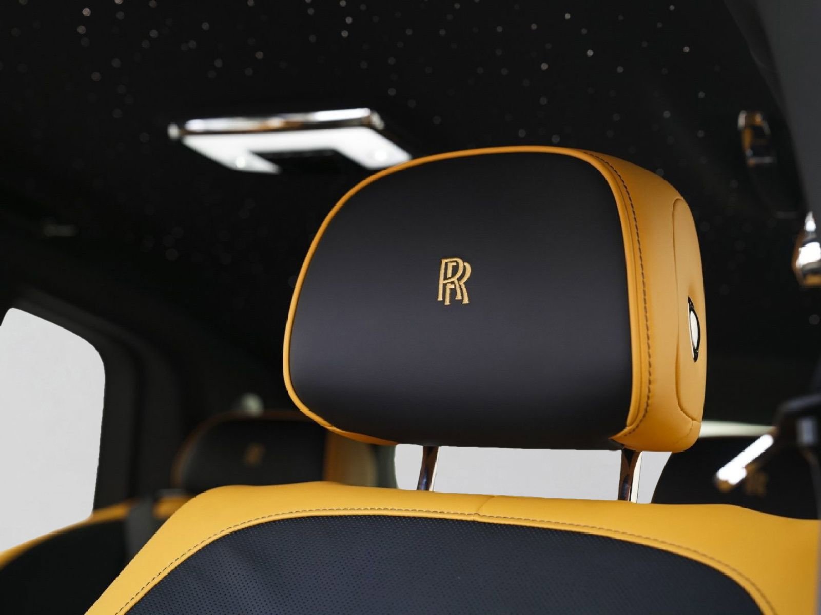 New 2026 Rolls-Royce Cullinan AWD/4WD image 7