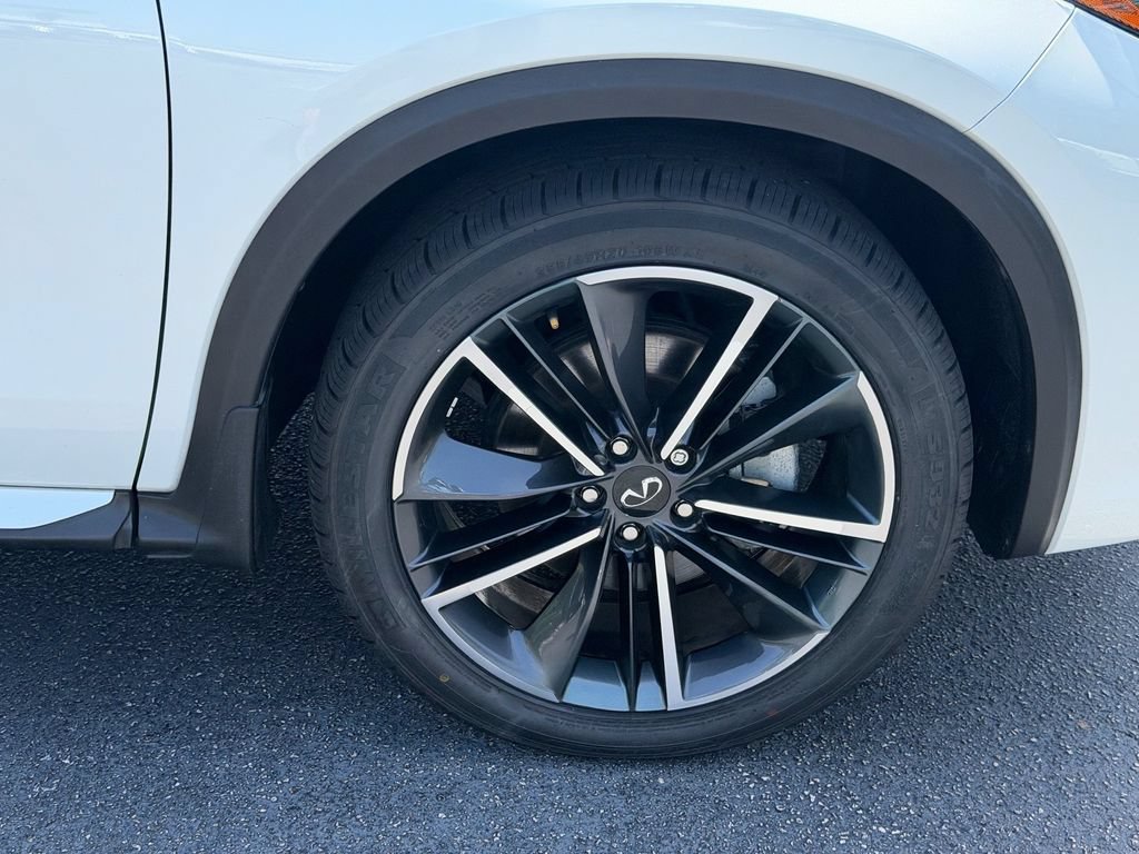 Used 2023 INFINITI QX50 Sport w/ Cargo Package FWD image 9