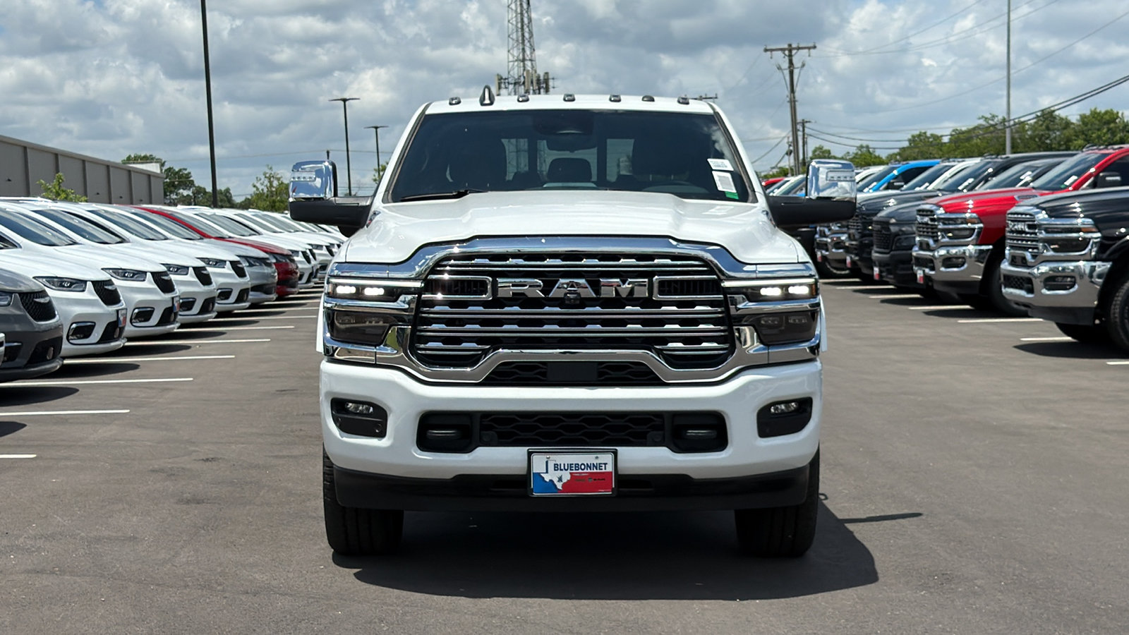 Certified 2026 RAM 3500 Limited AWD/4WD image 2