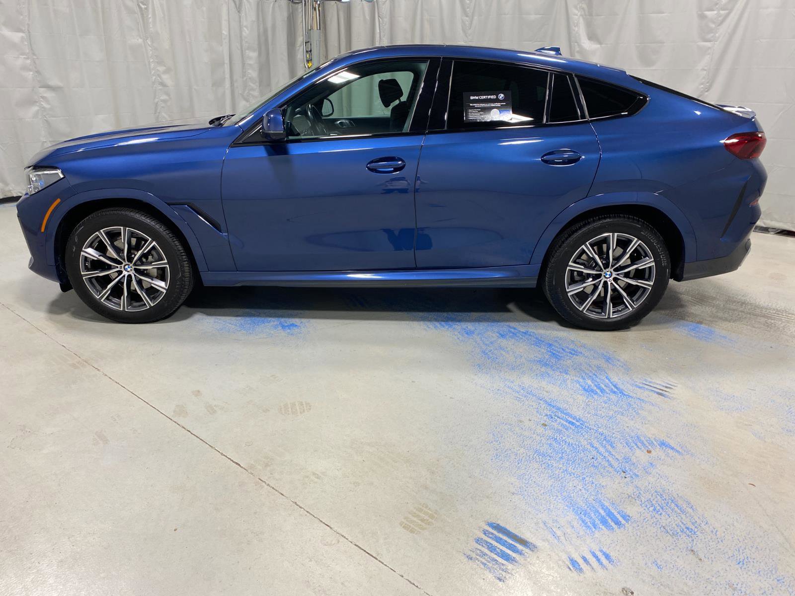 Certified 2023 BMW X6 xDrive40i w/ Executive Package image 6