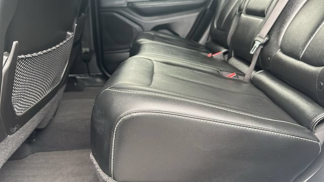 Used 2024 Jeep Grand Cherokee Limited RWD image 27