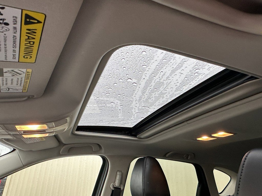 Used 2019 MAZDA CX-5 Touring image 4