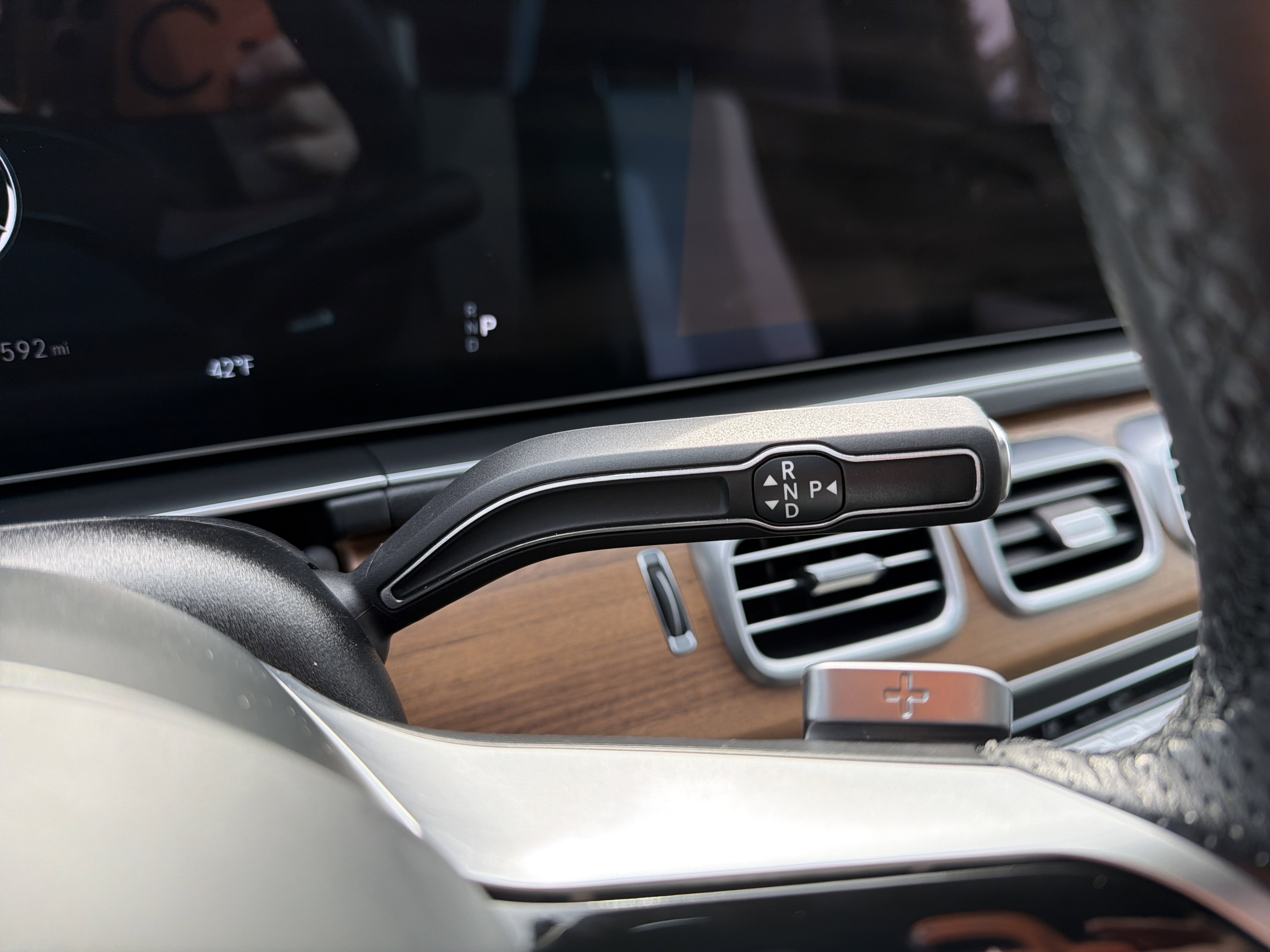 Certified 2025 Mercedes-Benz GLE 450e 4MATIC image 19