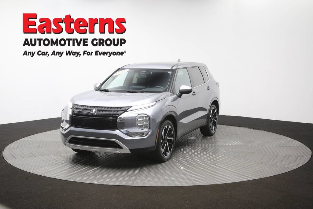 Used 2024 Mitsubishi Outlander SE FWD image 53