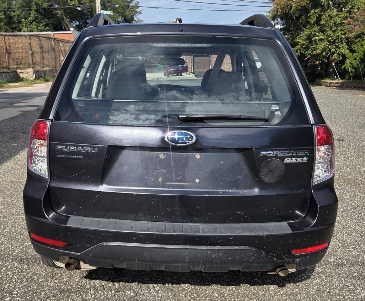 Used 2012 Subaru Forester 2.5X w/ Alloy Wheel Pkg AWD/4WD image 8