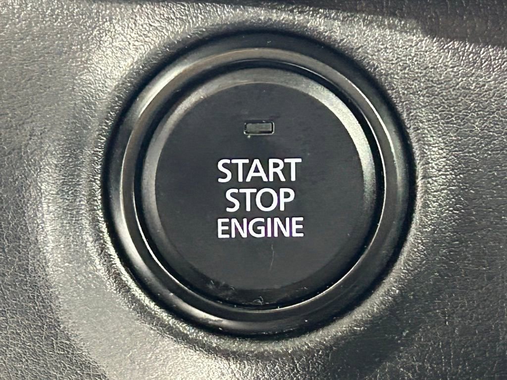 Used 2023 MAZDA MAZDA3 s image 21