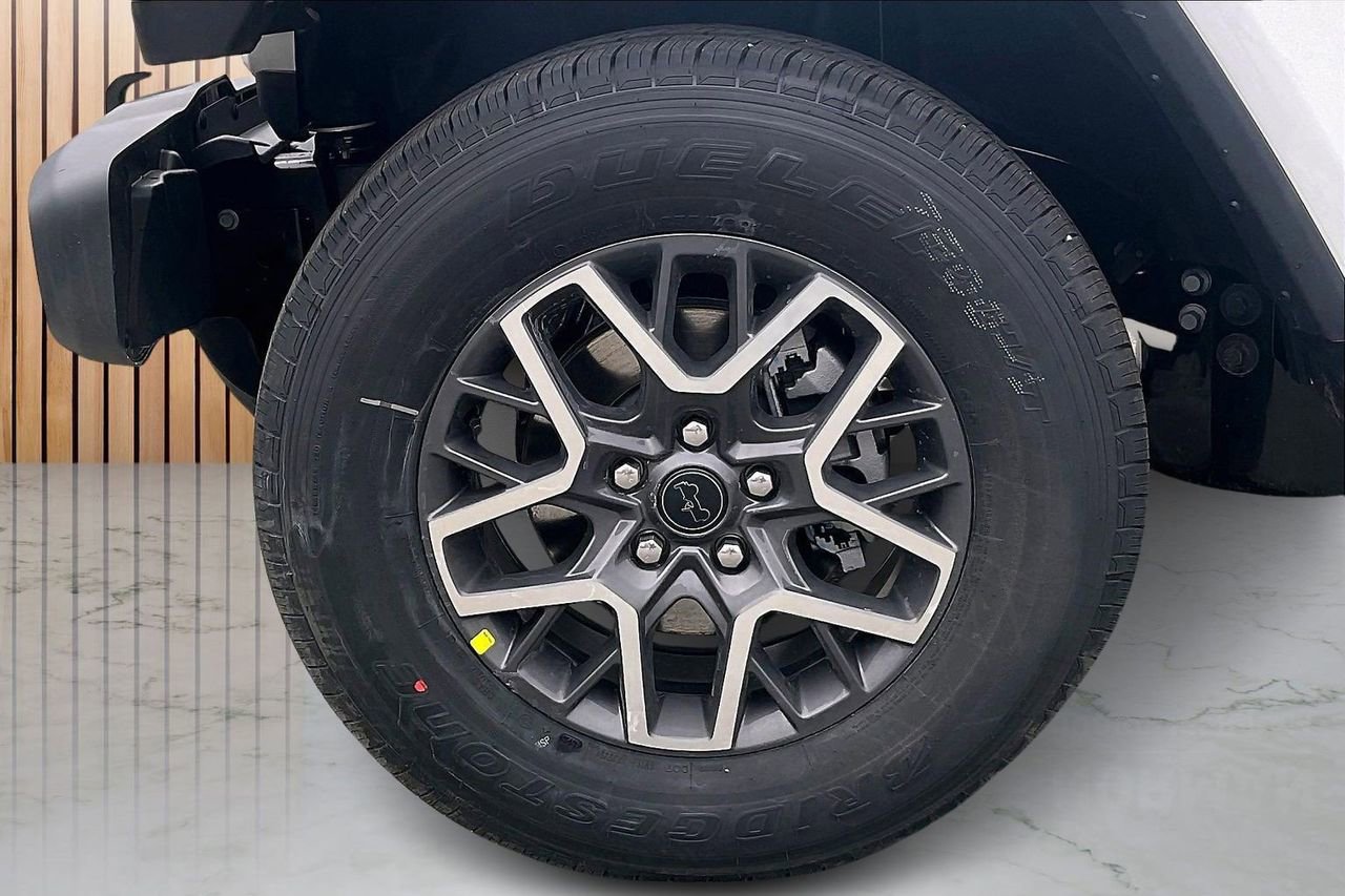 New 2026 Jeep Wrangler Sahara image 32