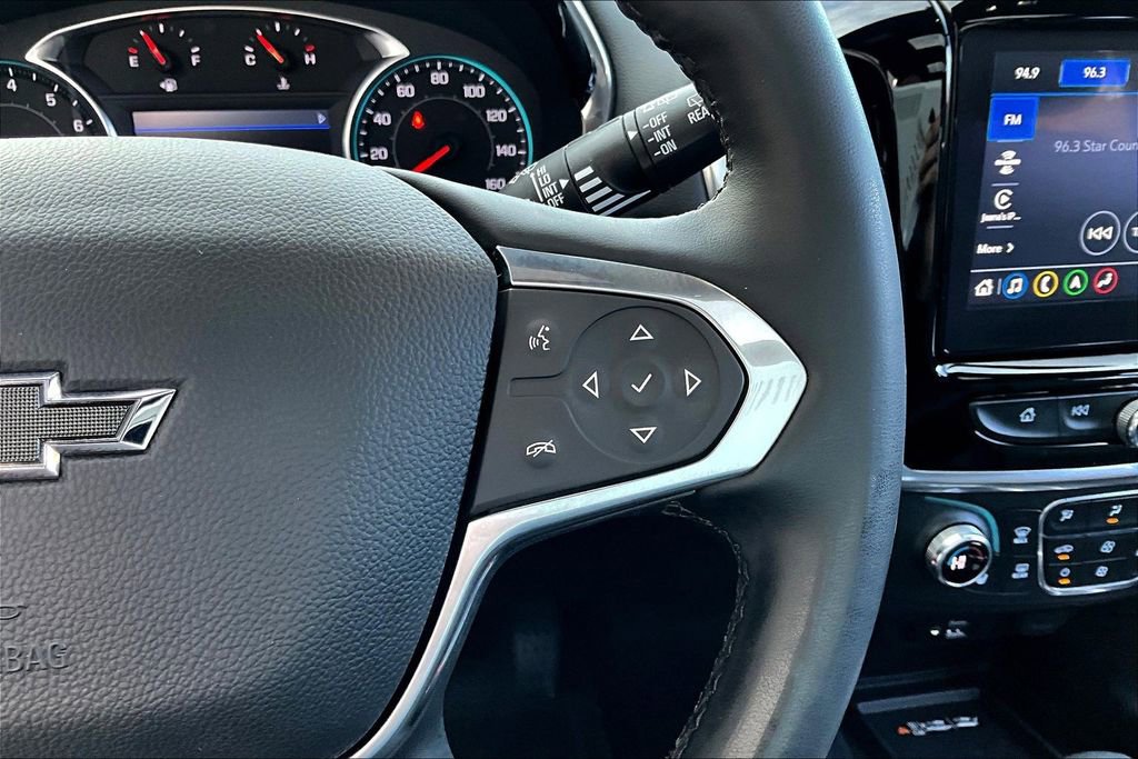 Used 2023 Chevrolet Traverse RS w/ LPO, Floor Liner Package image 21