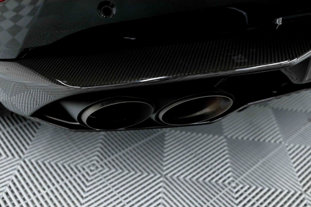 Used 2015 Lamborghini Huracan LP 610-4 image 28