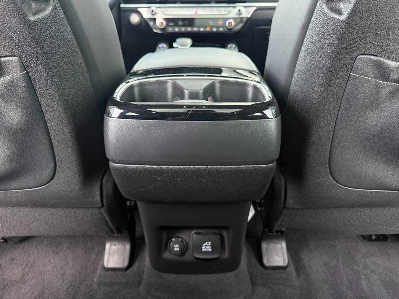 Used 2024 Kia Telluride SX Prestige AWD/4WD image 35