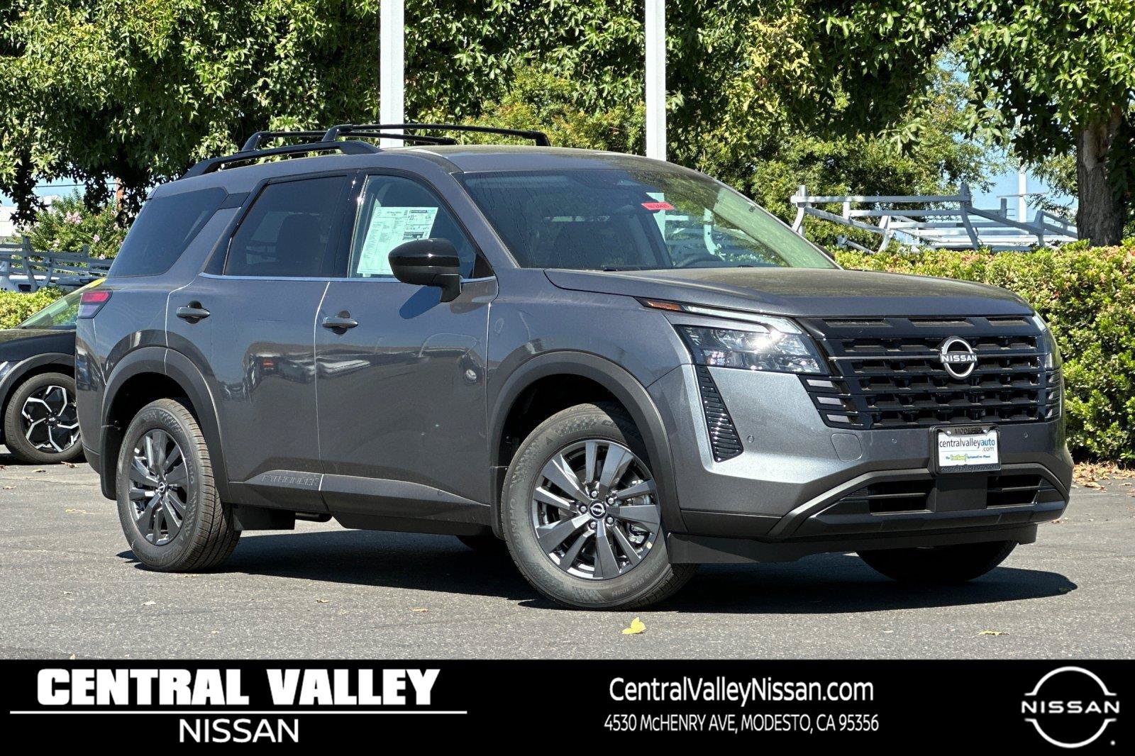 New 2026 Nissan Pathfinder SV w/ Cargo Package FWD image 1