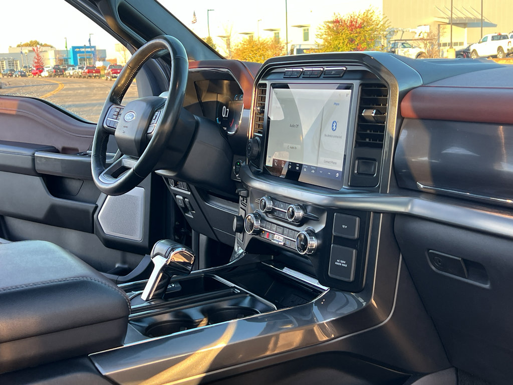 Used 2023 Ford F150 Lariat w/ Equipment Group 502A High image 31