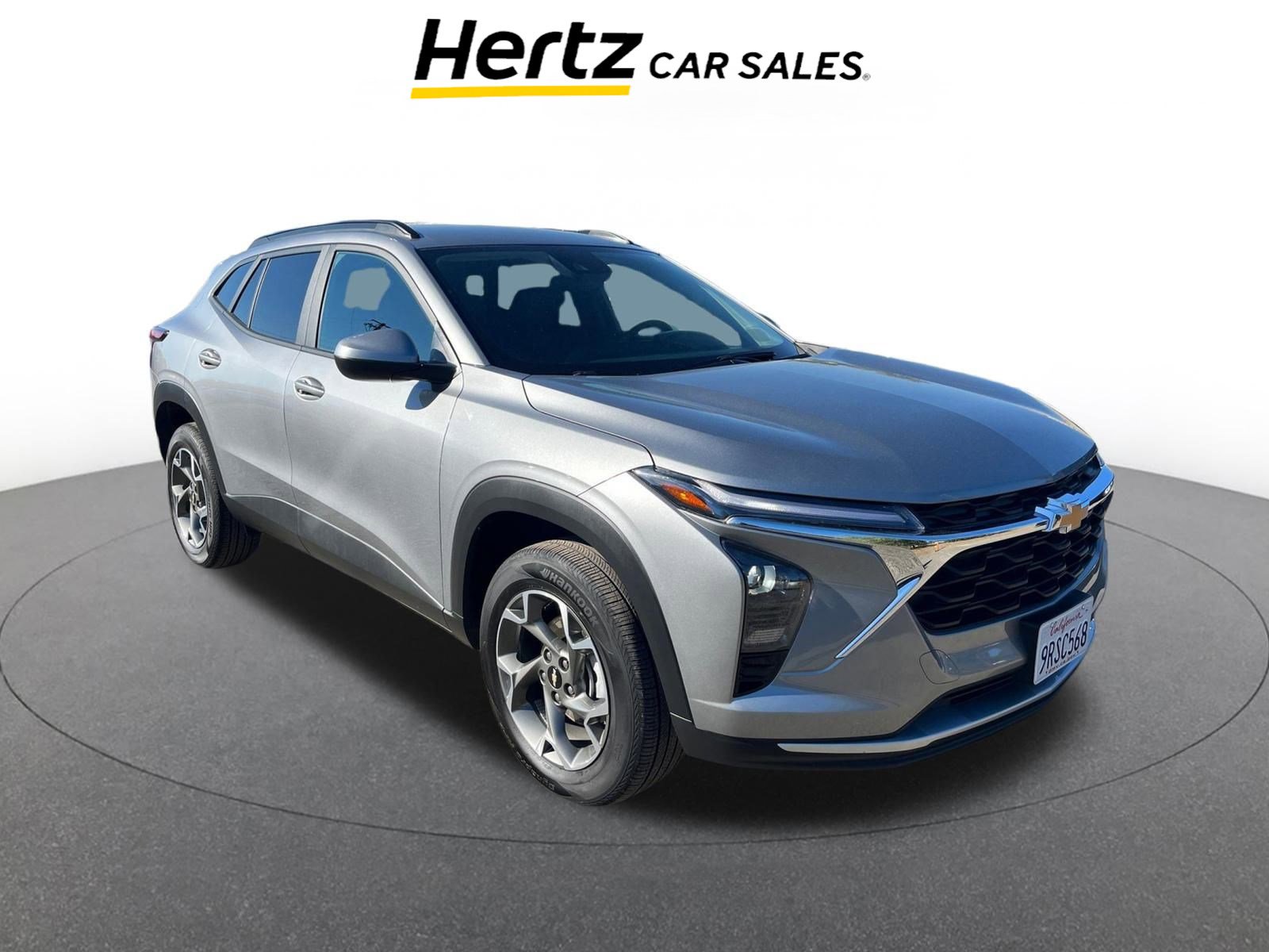 Used 2025 Chevrolet Trax LT image 1