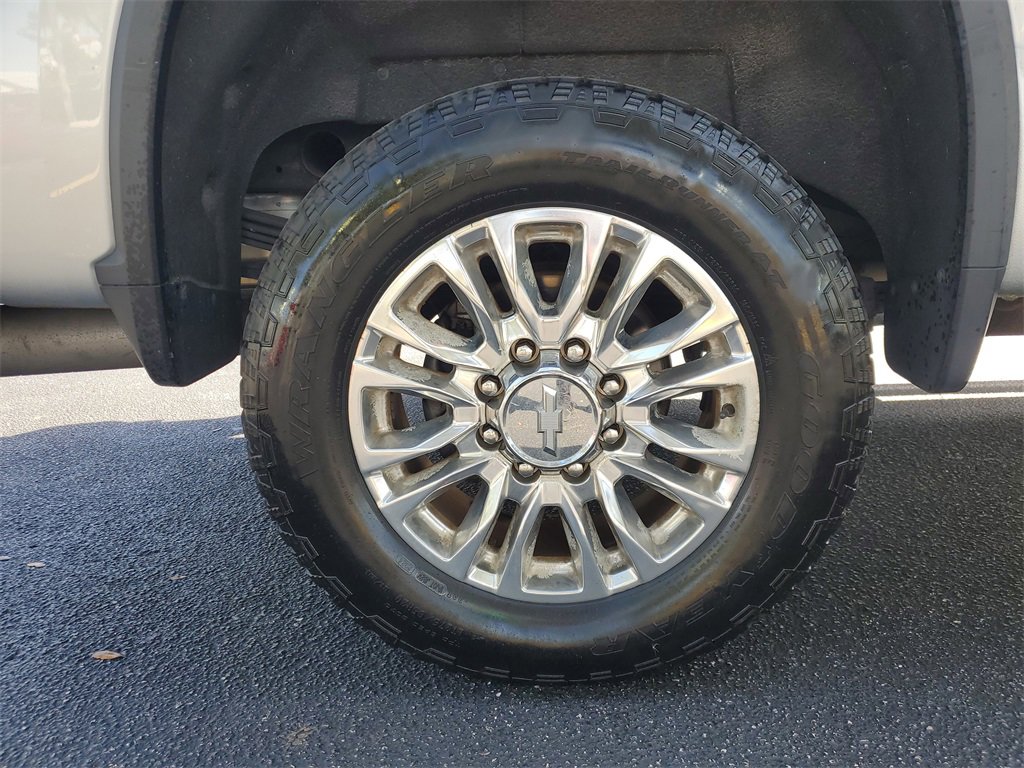 Used 2020 Chevrolet Silverado 2500 High Country image 7