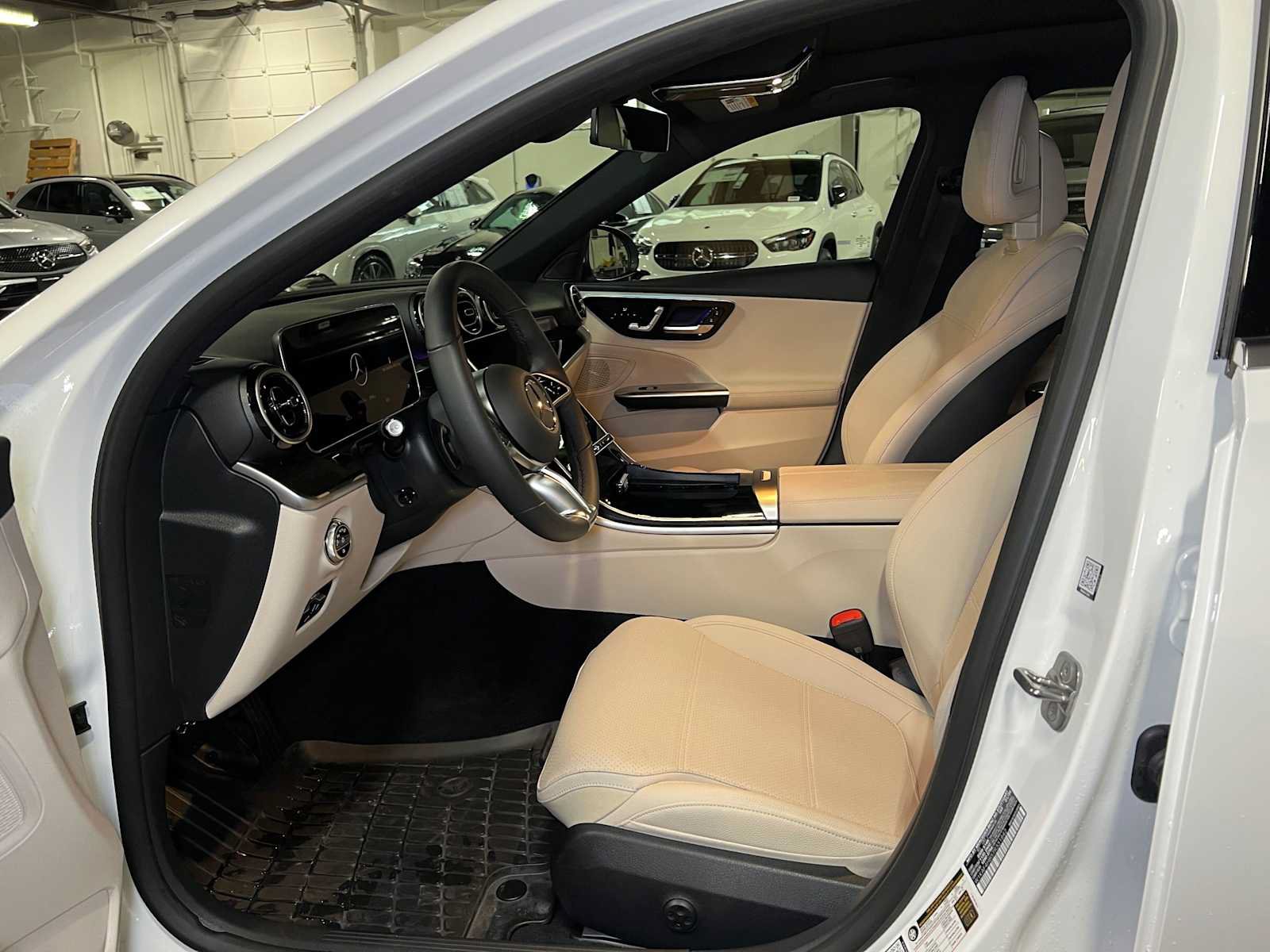 Used 2026 Mercedes-Benz C 300 4MATIC Sedan image 23