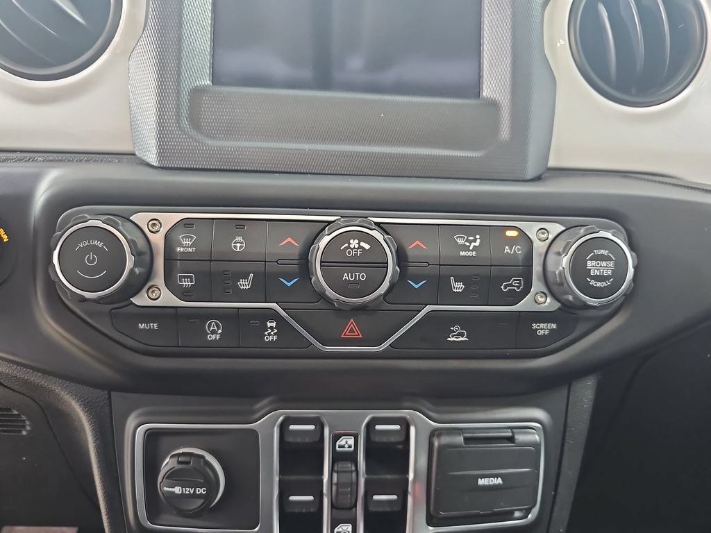 Used 2021 Jeep Wrangler Unlimited Sport AWD/4WD image 27