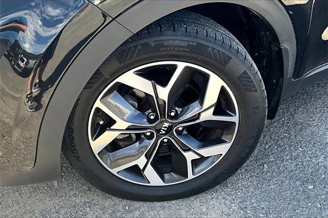 Used 2020 Kia Sportage EX image 8