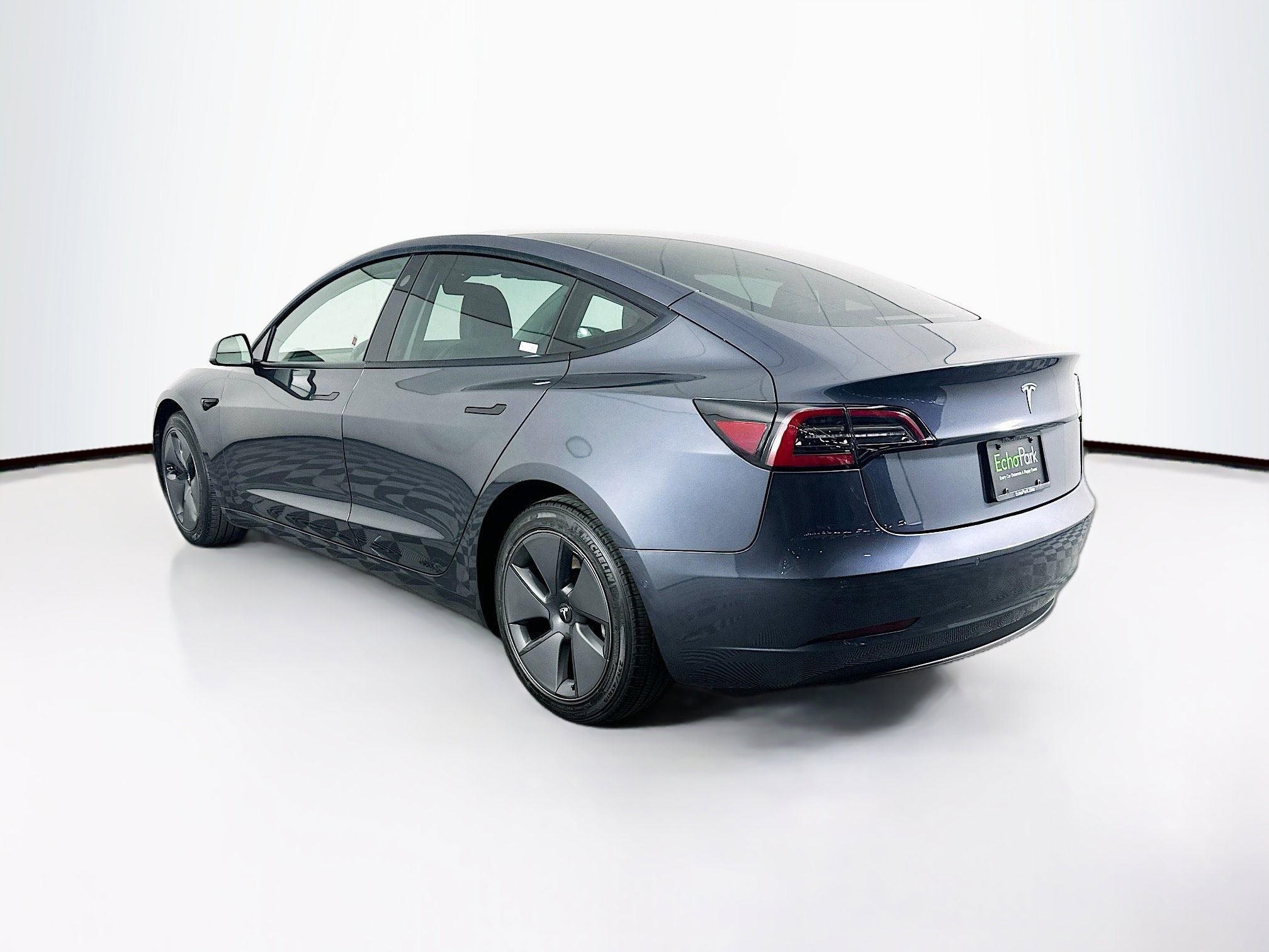 Used 2021 Tesla Model 3 Standard Range Plus RWD image 5