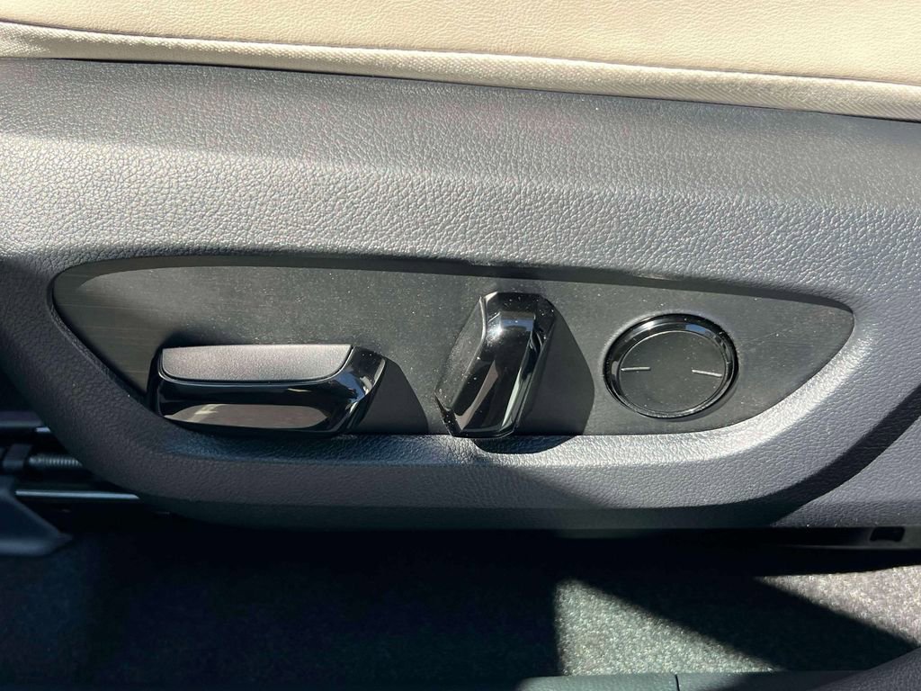 New 2026 Lexus RX 350 Premium Plus AWD/4WD image 16