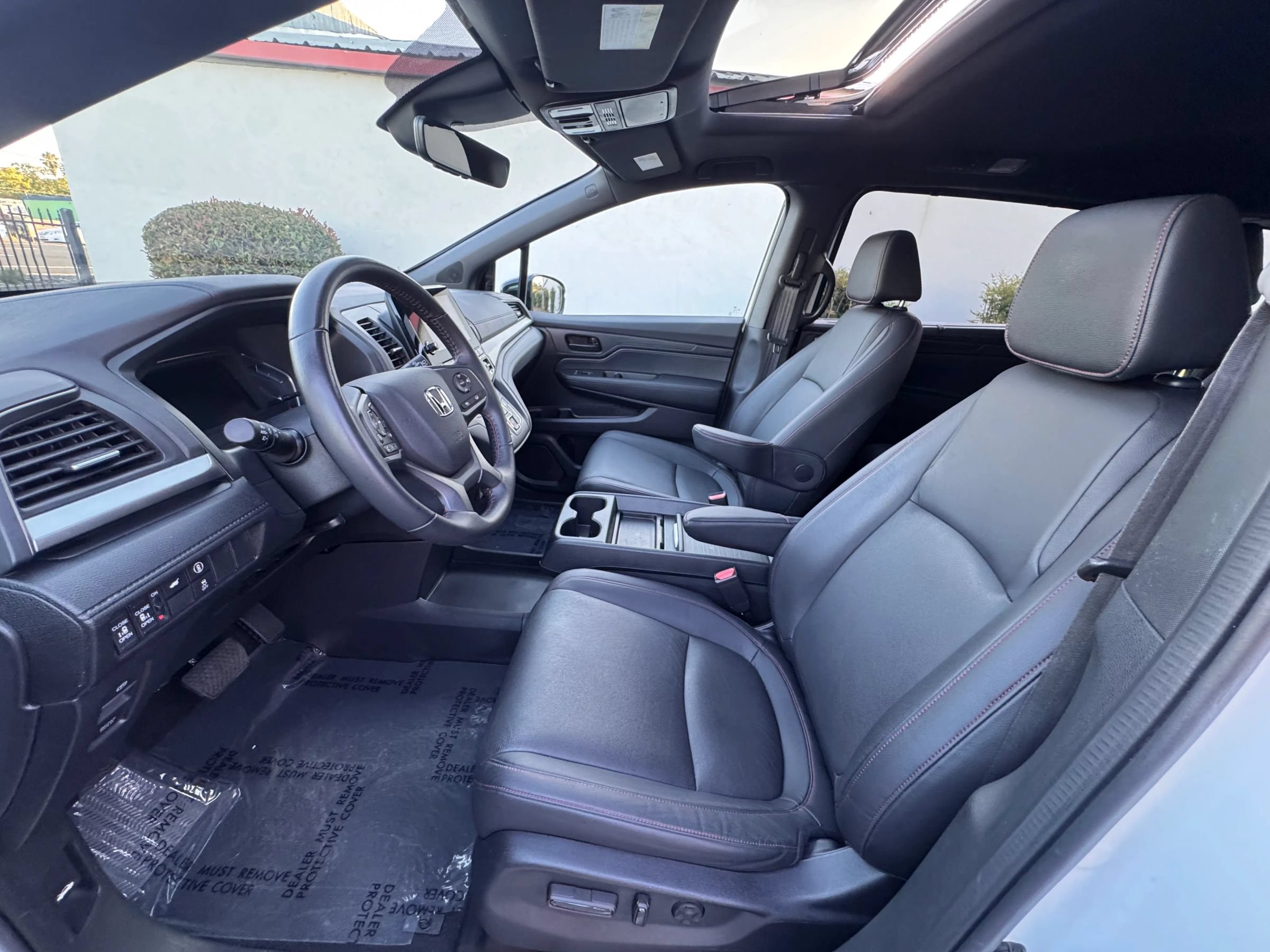 Used 2023 Honda Odyssey Sport image 11