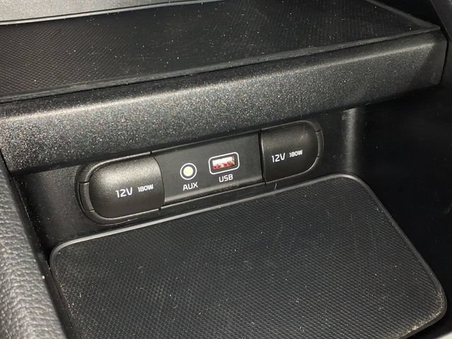 Used 2020 Kia Forte LXS FWD image 25