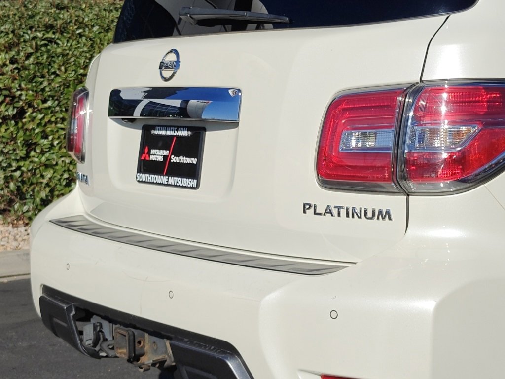 Used 2020 Nissan Armada Platinum w/ Interior Lighting Package image 39