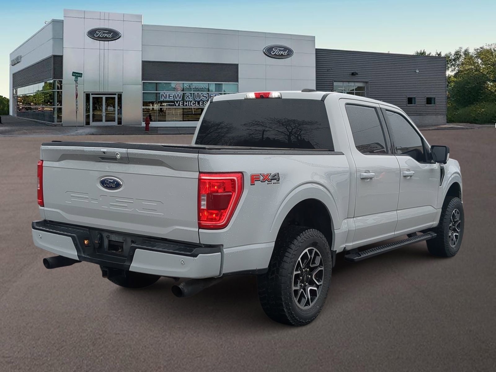 Used 2023 Ford F150 XLT w/ Equipment Group 302A High image 11