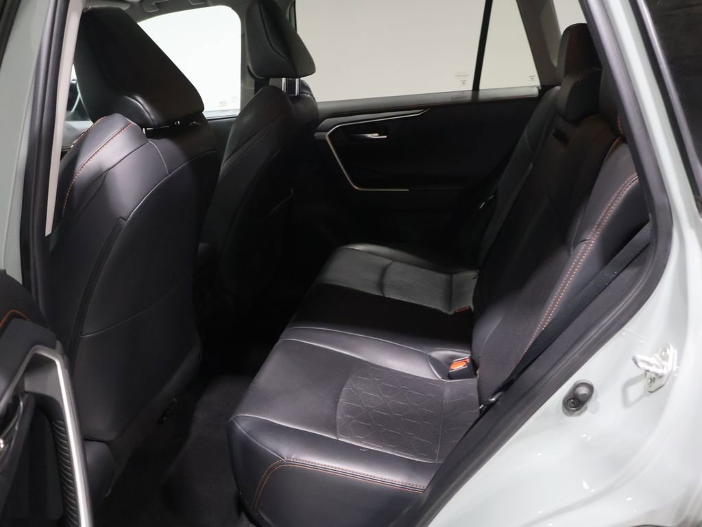 Used 2019 Toyota RAV4 Adventure image 18
