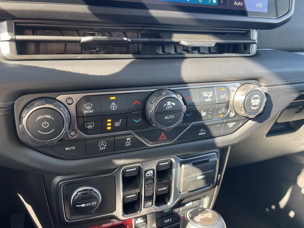 New 2026 Jeep Wrangler Unlimited Rubicon AWD/4WD image 11