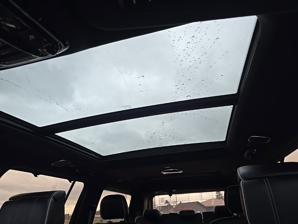 Used 2024 Jeep Grand Wagoneer Series II w/ Quick Order Packagew 28T image 21