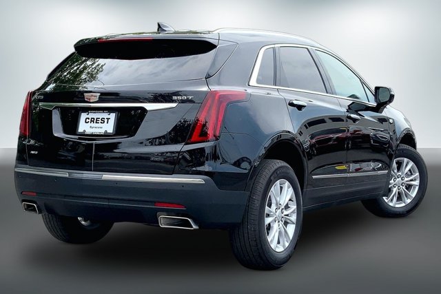 Used 2025 Cadillac XT5 Luxury w/ LPO, Floor Liner Package AWD/4WD image 13