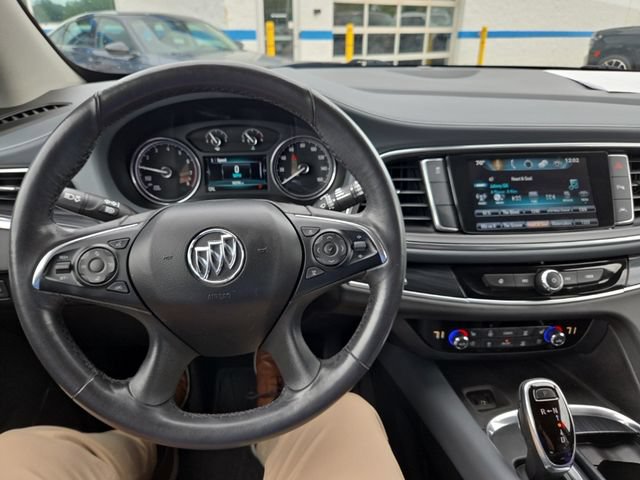 Used 2018 Buick Enclave Premium FWD image 15