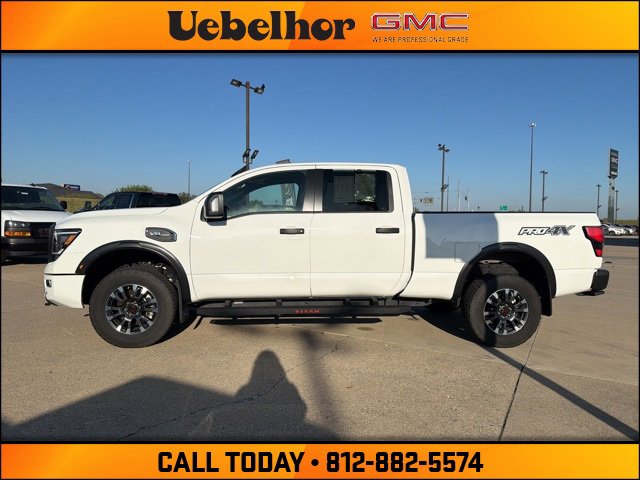 Used 2024 Nissan Titan PRO-4X image 16