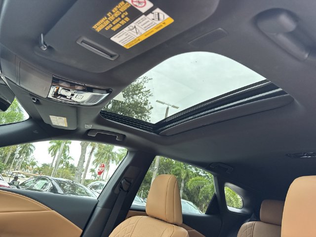 Certified 2024 Lexus RX 350 Premium w/ Accessory Package (Z1) FWD image 22