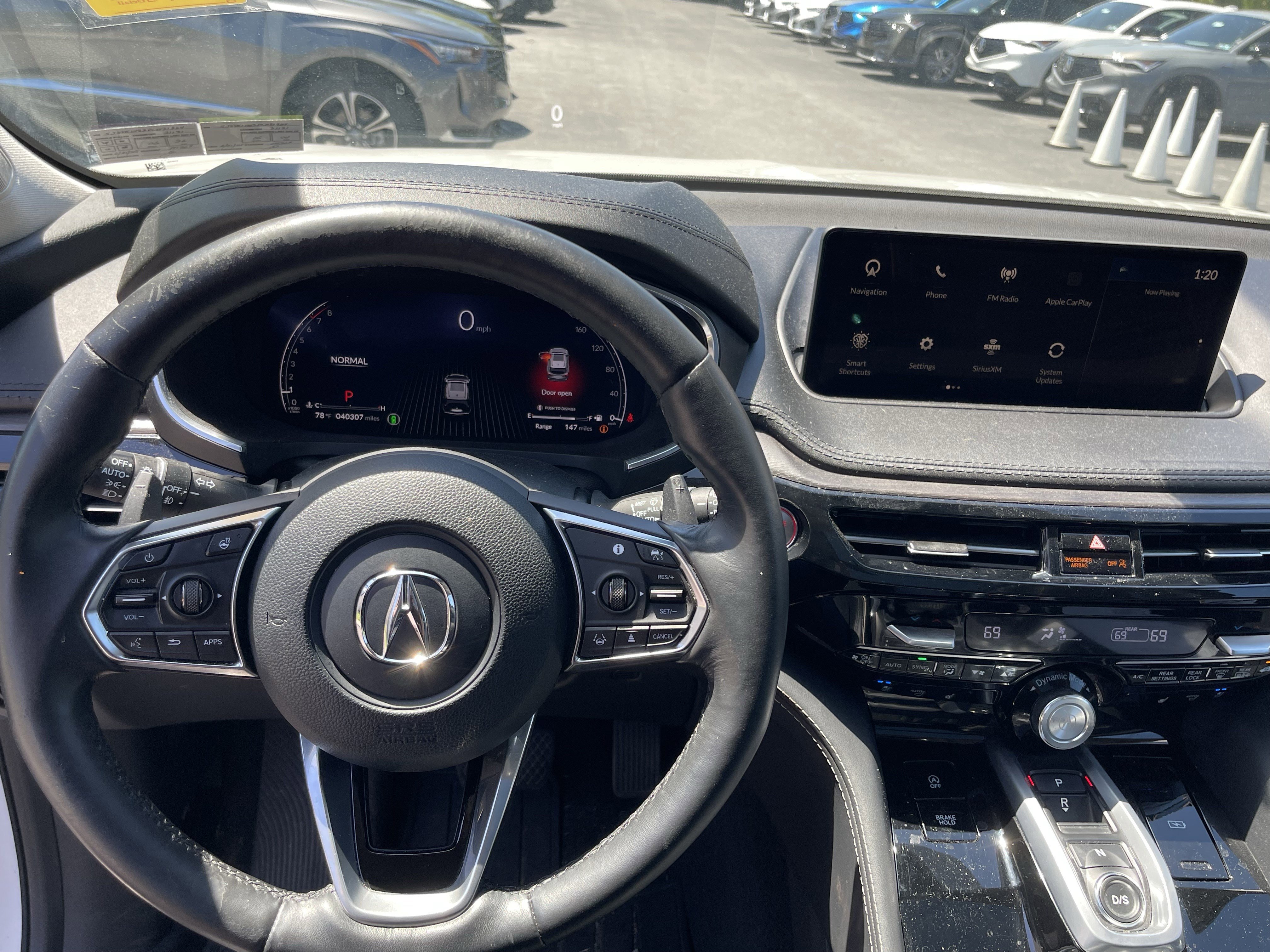 Used 2023 Acura MDX SH-AWD w/ Advance Package image 12