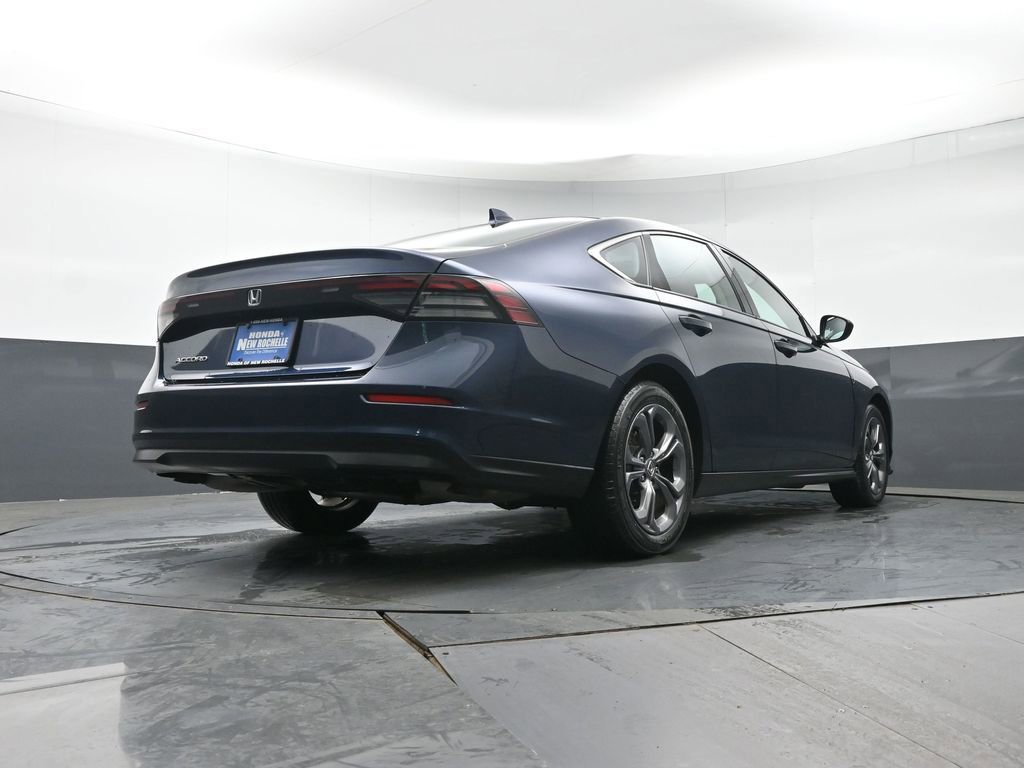 Certified 2023 Honda Accord EX image 32