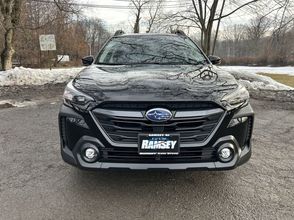 Certified 2025 Subaru Outback Premium image 3