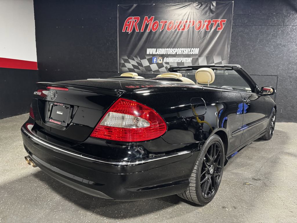 Used 2008 Mercedes-Benz CLK 550 Cabriolet image 5