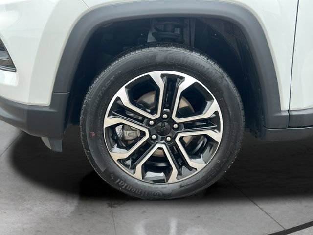 Used 2022 Jeep Compass Limited w/ Sun and Sound Group image 26