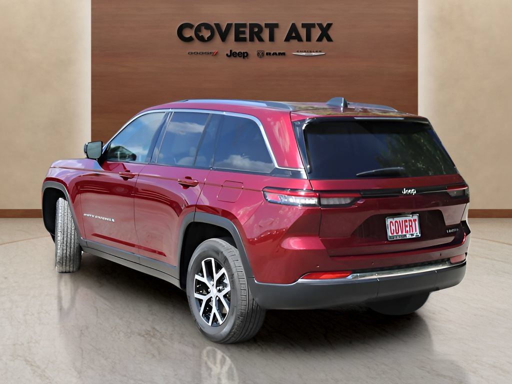 Used 2023 Jeep Grand Cherokee Limited RWD image 3