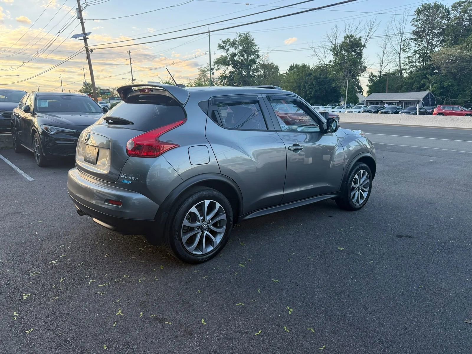 Used 2012 Nissan Juke SL w/ Sport Pkg AWD/4WD image 10