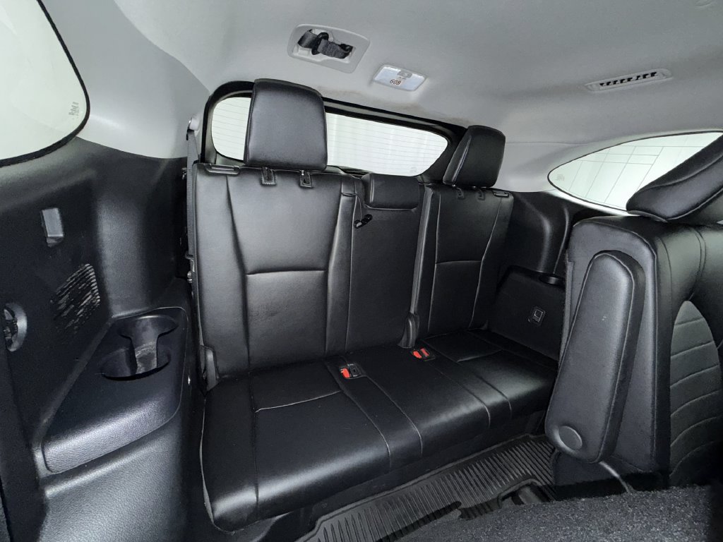 Certified 2024 Toyota Highlander XLE AWD/4WD image 10