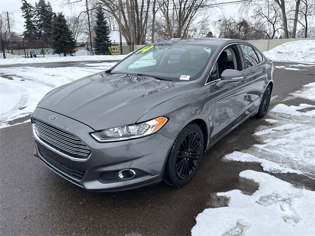 Used 2014 Ford Fusion SE w/ Equipment Group 202A image 6
