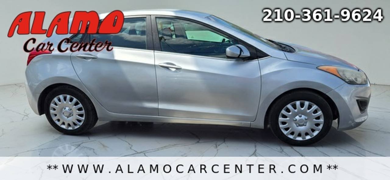 Used 2016 Hyundai Elantra GT FWD image 6