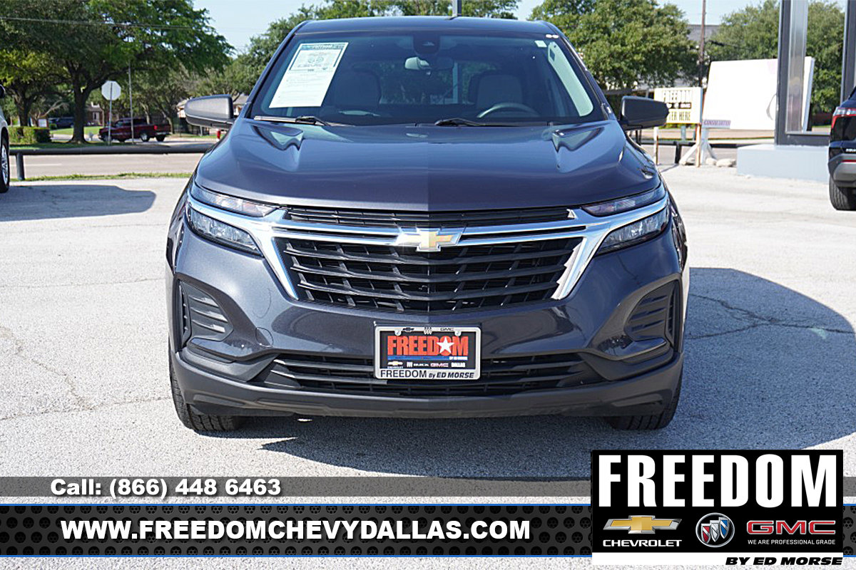 Used 2022 Chevrolet Equinox LS w/ LPO, Floor Liner Package FWD image 2