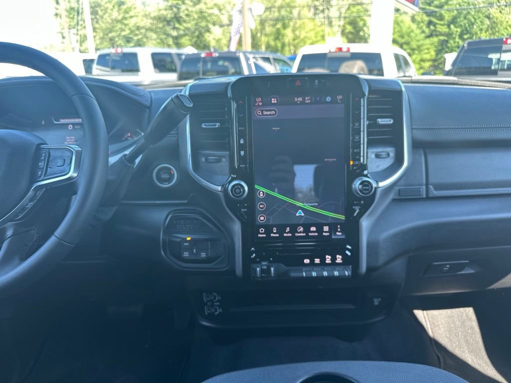 Used 2026 RAM 2500 Laramie AWD/4WD image 21
