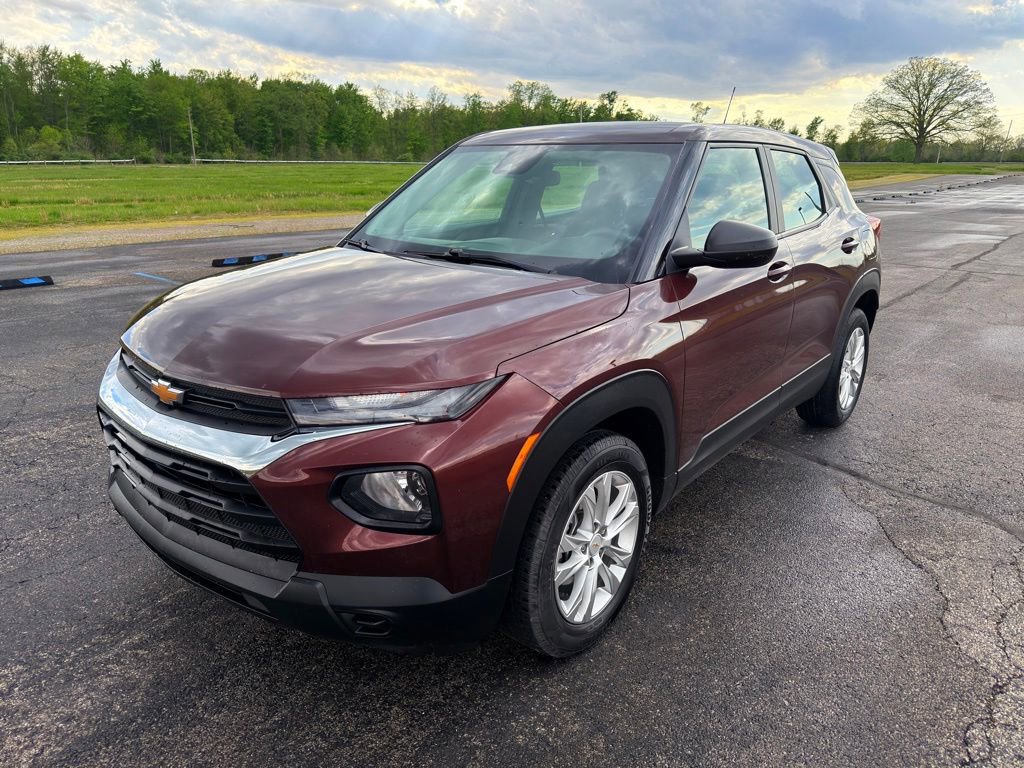 Used 2023 Chevrolet TrailBlazer LS FWD image 14