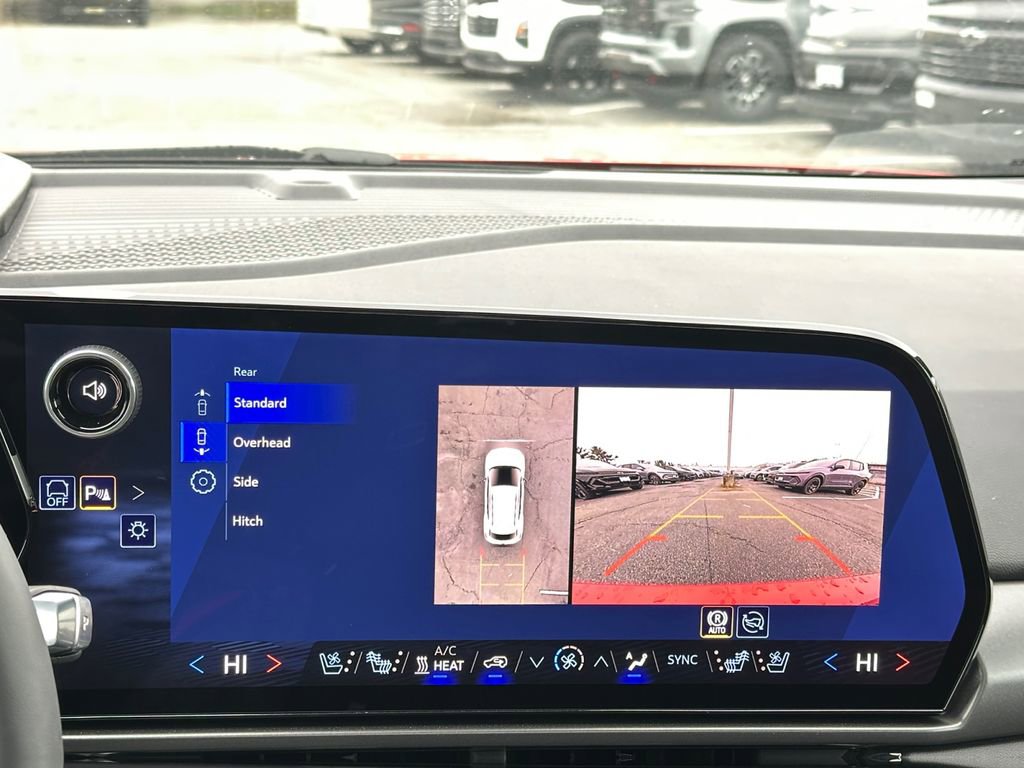 New 2026 Chevrolet Equinox EV RS image 17