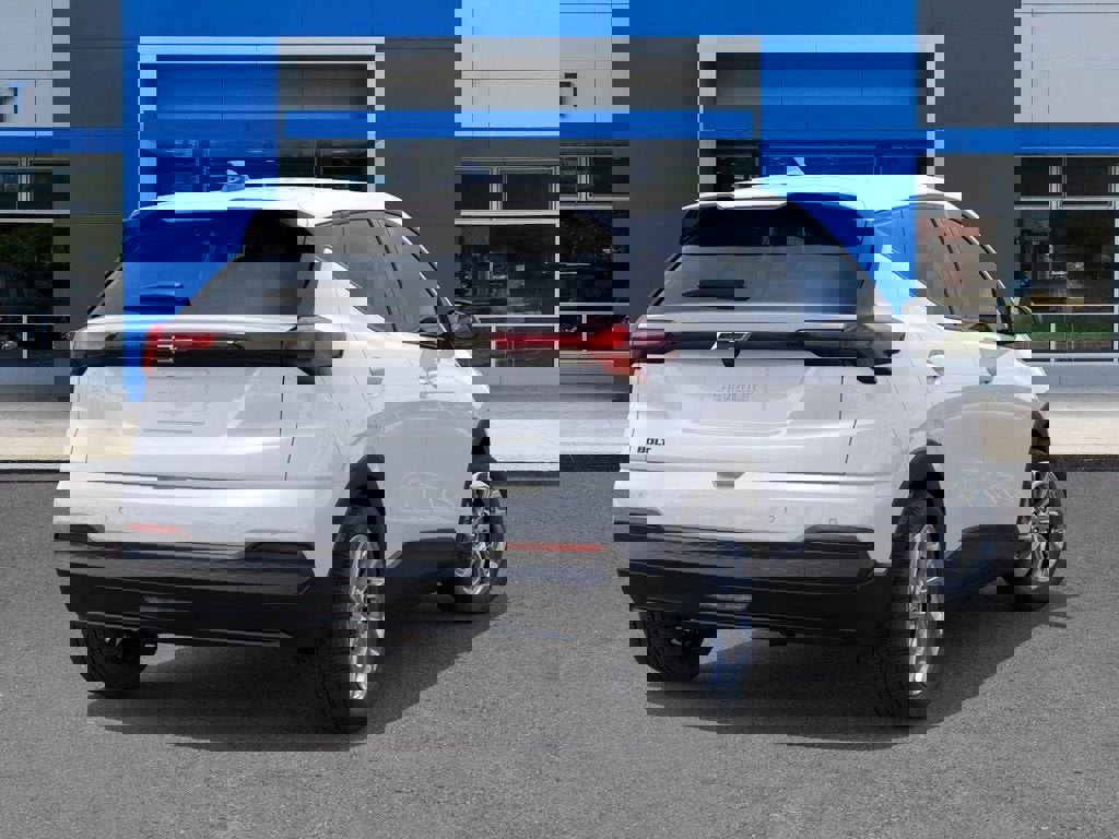 New 2027 Chevrolet Bolt LT w/ Comfort Package image 4